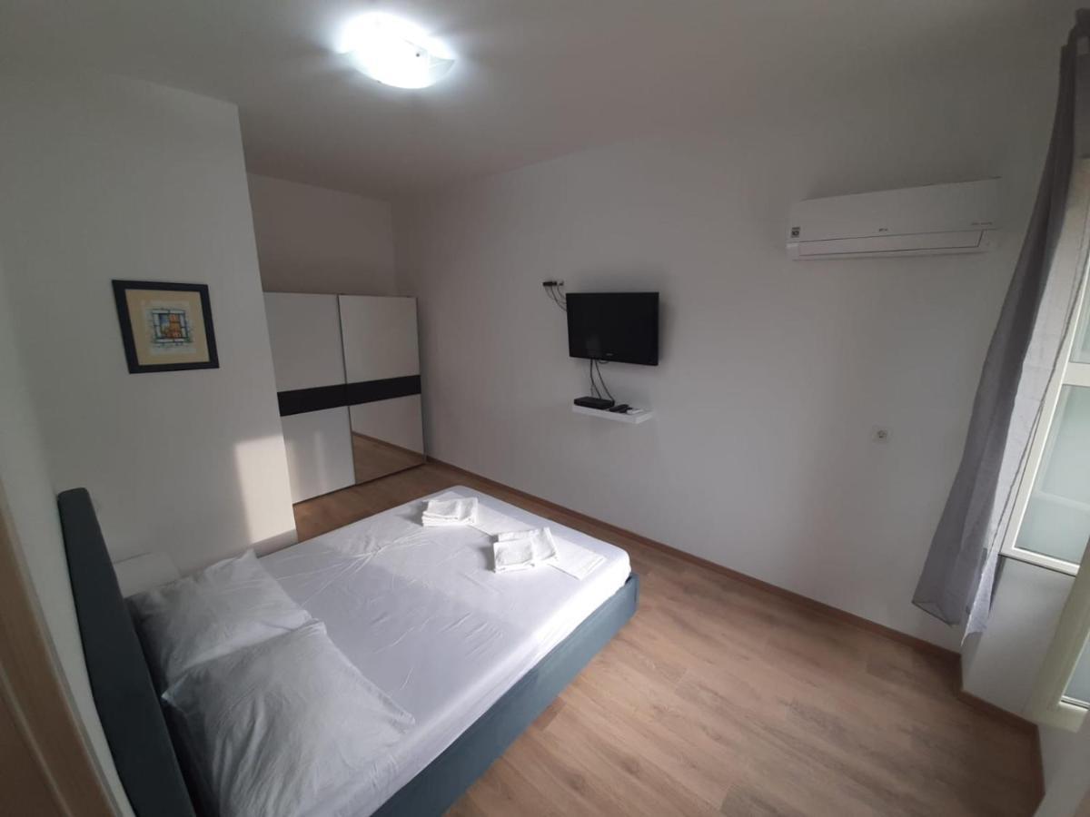 Center Apartma *